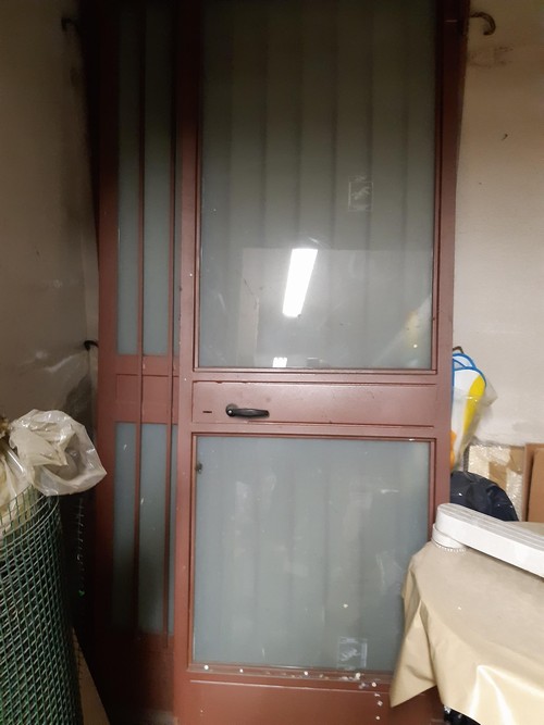 Portoncino doppia battuta antisfondamento.